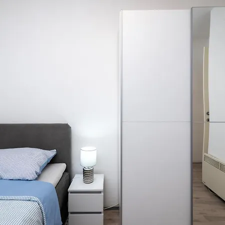 2 Bedroom Gorgeous In